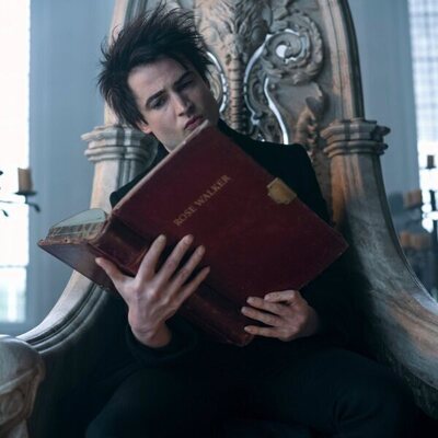 Tom Sturridge en Capítulo 9 titulado 'Coleccionistas' de 'Sandman'