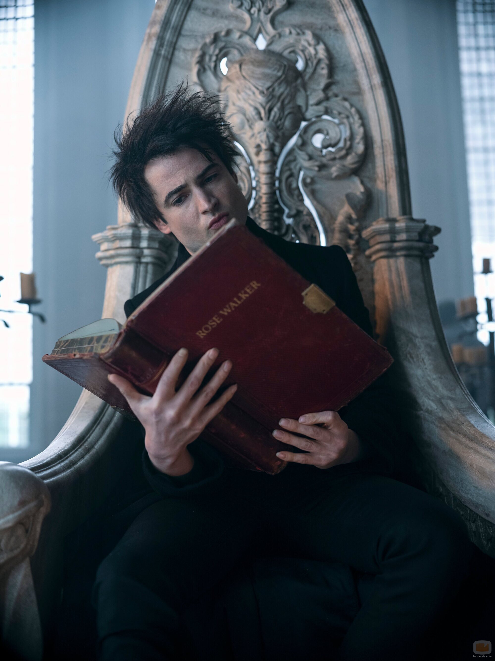 Tom Sturridge en Capítulo 9 titulado 'Coleccionistas' de 'Sandman'