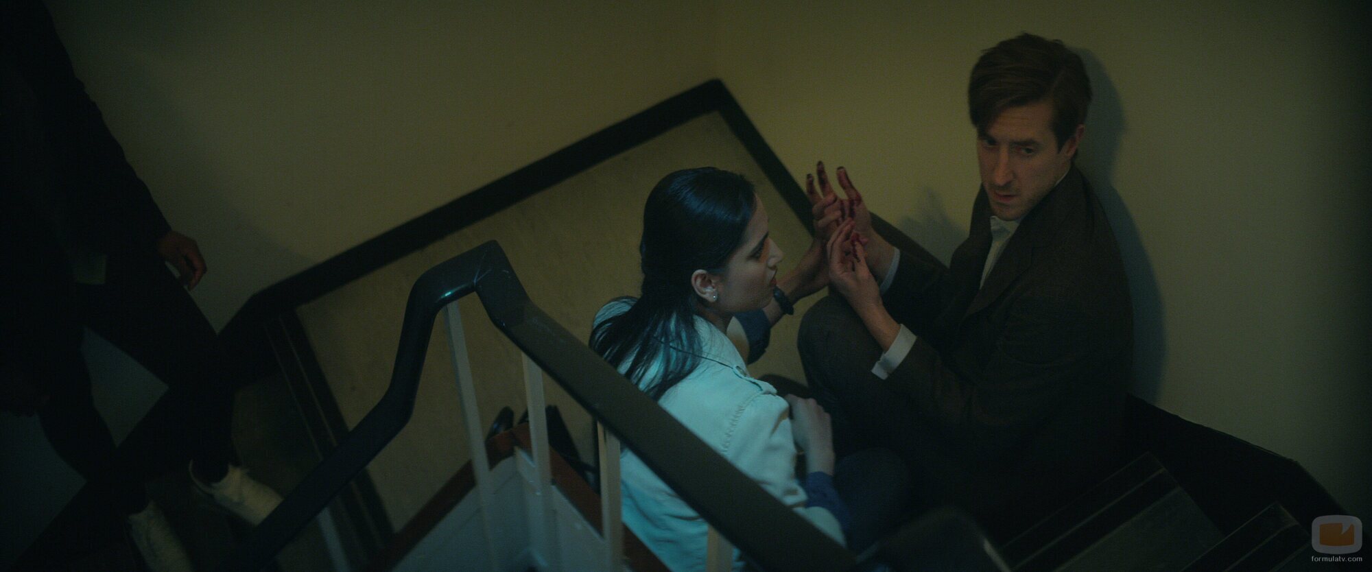 Arthur Darvill y Amita Suman en 1x11 titulado 'Un sueño de mil gatos/Calíope' de 'Sandman'