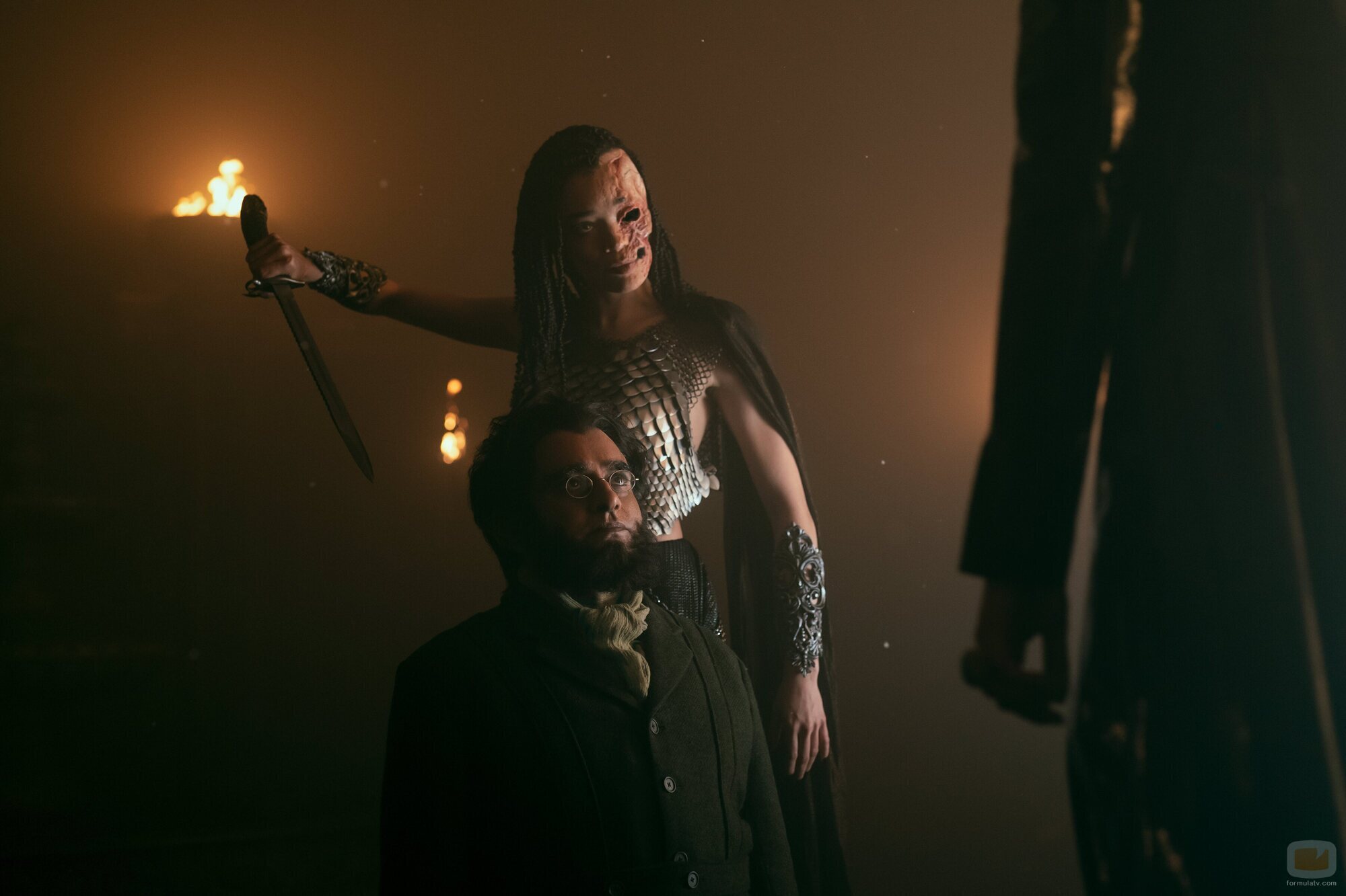 Sanjeev Bhaskar en 2x01 titulado 'Estación de nieblas' de 'Sandman'