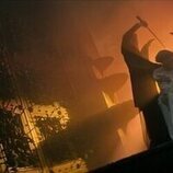 Gwendoline Christie y Tom Sturridge en el 2x02 de 'Sandman'