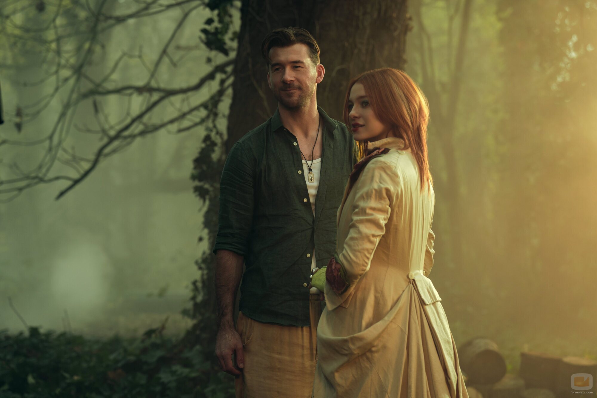 Barry Sloane y Esme Creed-Miles en 2x06 titulado 'Sangre propia' de 'Sandman'