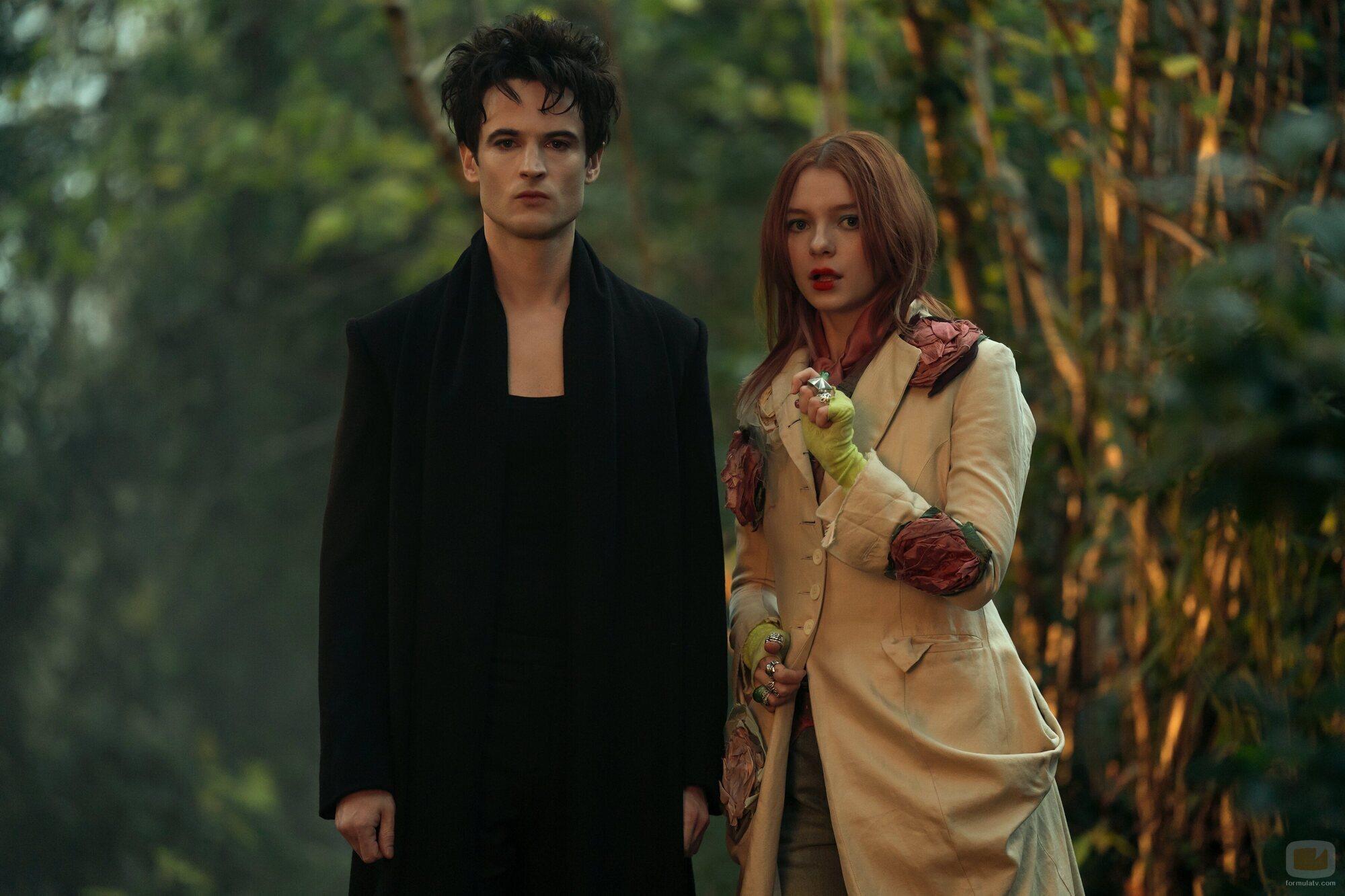 Esme Creed-Miles y Tom Sturridge en Capítulo 6 titulado 'Sangre propia' de 'Sandman'