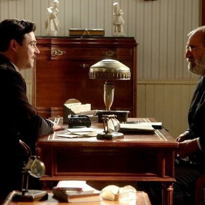 Joaquín Climent y Arturo García Sancho en 4x131 'Martes 24 de junio de 2025' de 'La promesa'