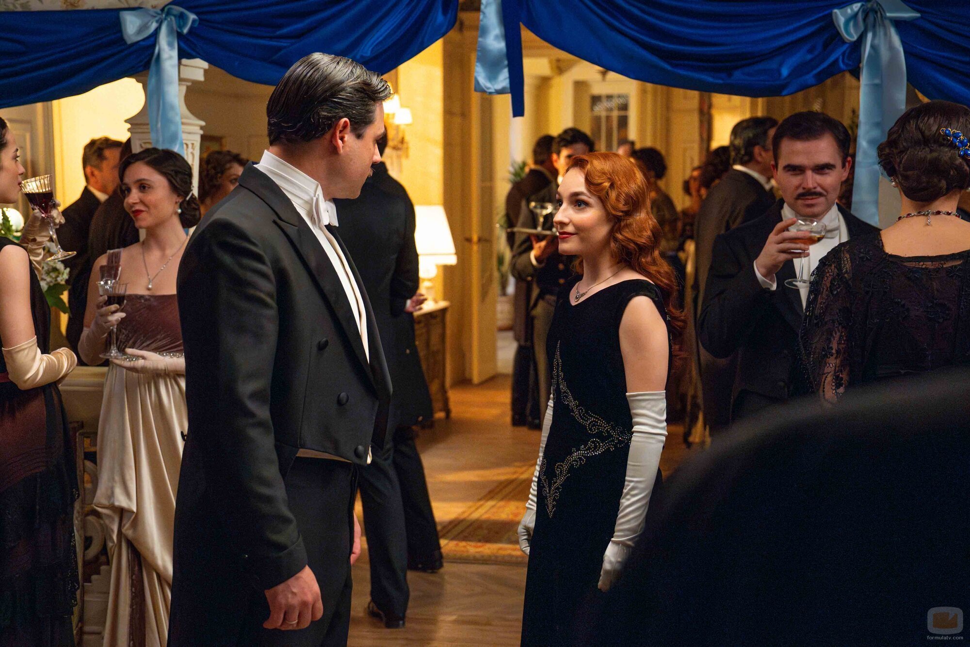 Arturo García Sancho y Sara Font en 4x133 titulado 'Jueves 26 de junio de 2025' de 'La promesa'