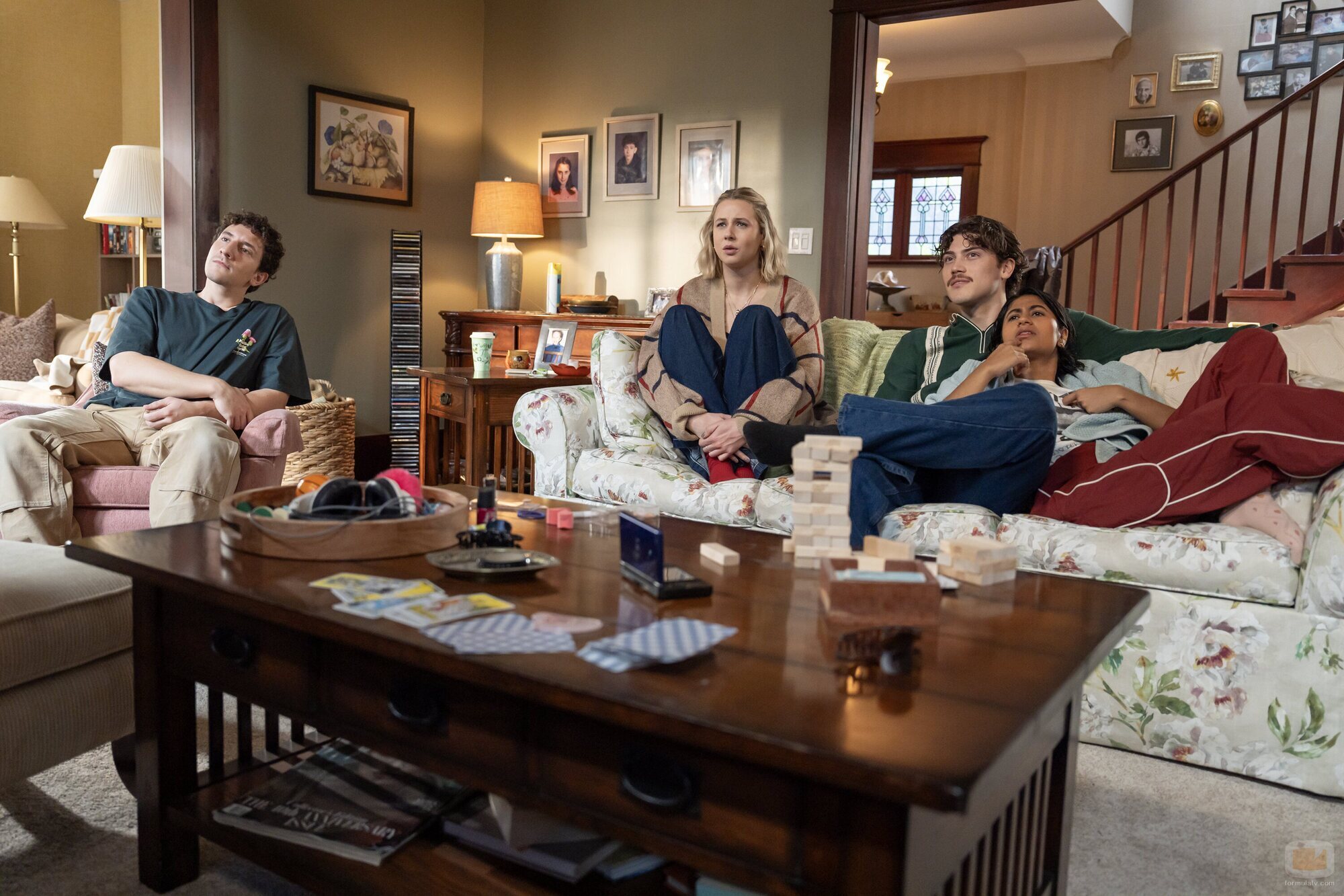 Temporada 1 y el capítulo 03 de 'Adults'