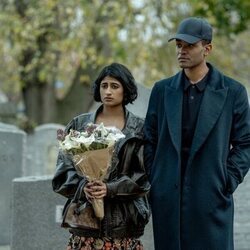 Owen Thiele y Amita Rao en la temporada 1 y el capítulo 05 de 'Adults'