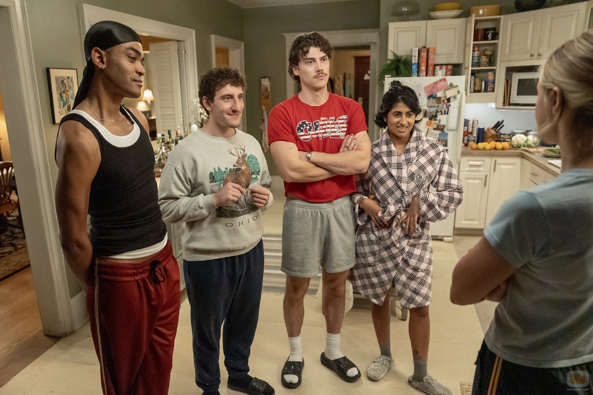 Capítulo 6 titulado 'Pollo asado' de 'Adults'