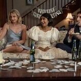 Still de 1x08 titulado 'El correo' de 'Adults'