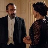 Isabel Serrano y Manuel Regueiro en 4x145 titulado 'Miércoles 16 de julio de 2025' de 'La promesa'