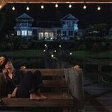 Rachel Blanchard y Jackie Chung en 'Casa de verano' de 'El verano en que me enamoré'