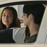 Lola Tung y Sean Kaufman en 'Vestido de verano' de 'The Summer I Turned Pretty'