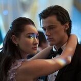 Lola Tung y Christopher Briney en el 2x03 de 'El verano en que me enamoré'