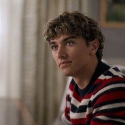 Gavin Casalegno en Capítulo 5 titulado 'Amor tonto' de 'El verano en que me enamoré'