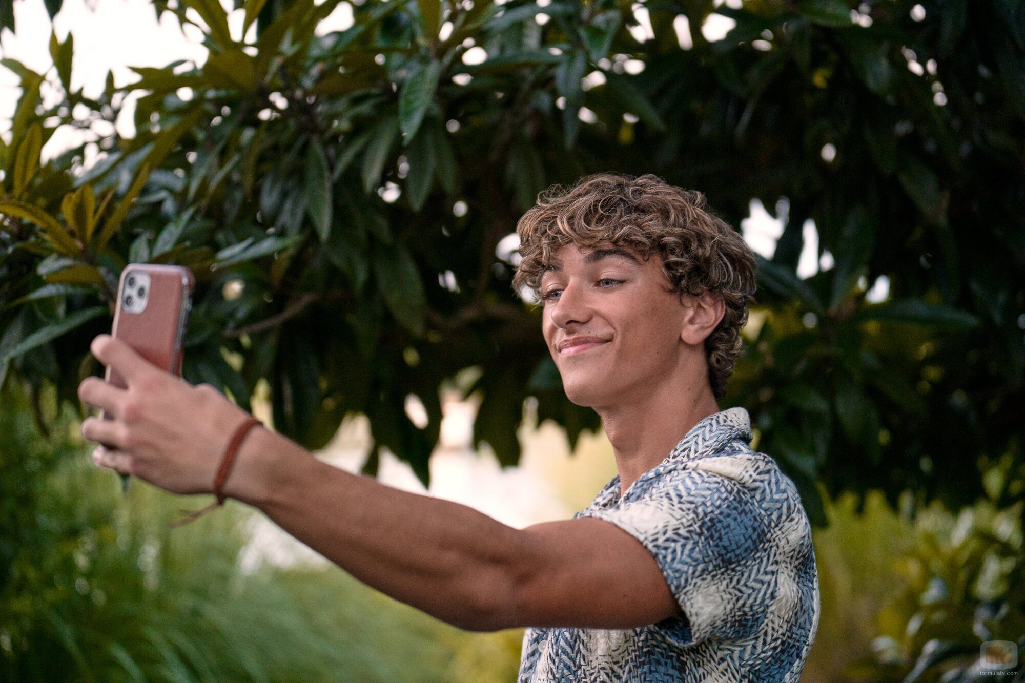 Gavin Casalegno en la temporada 2 y el capítulo 02 de 'El verano en que me enamoré'