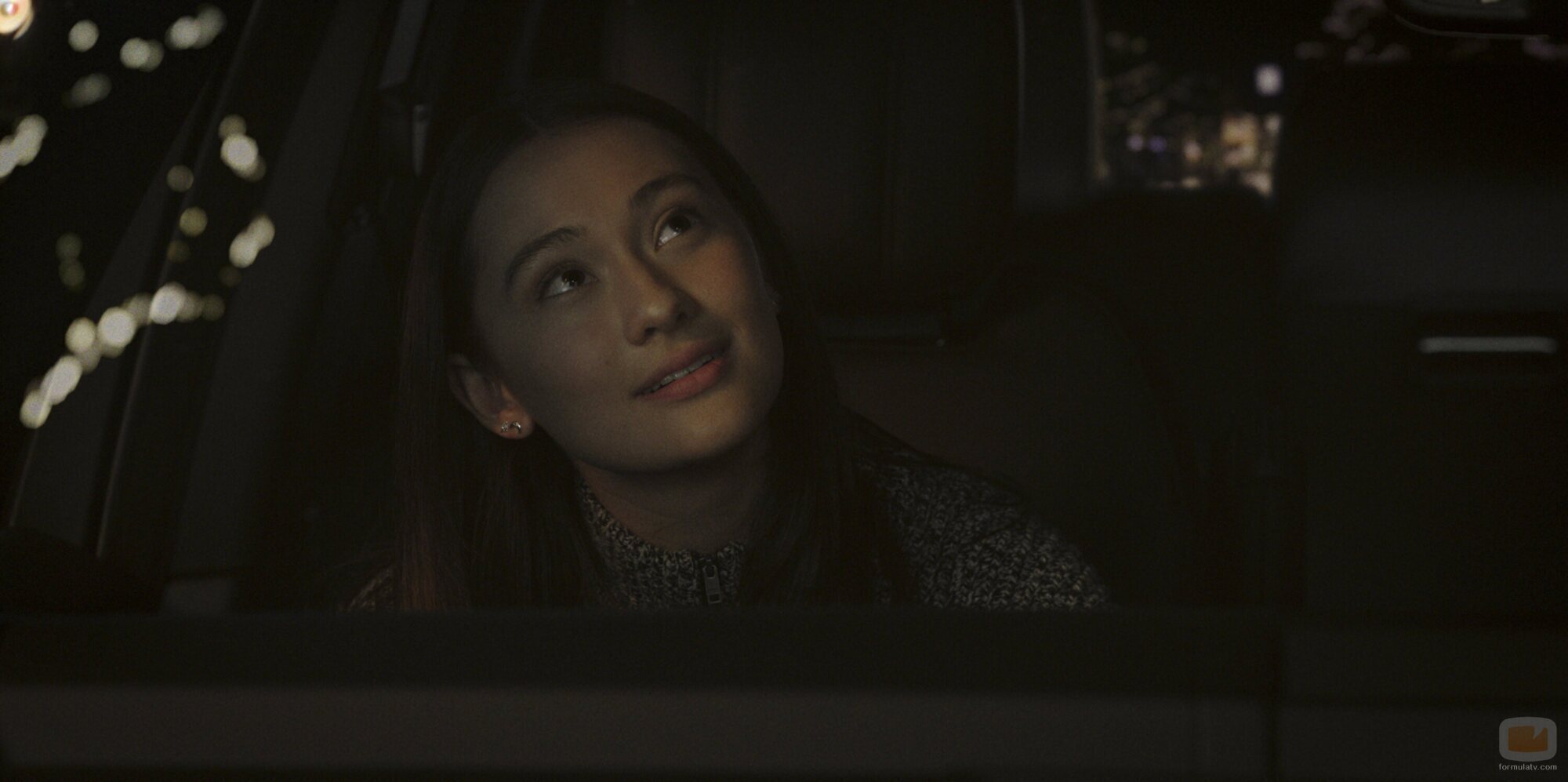 Lola Tung en 2x02 'Escena de amor' de 'El verano en que me enamoré'