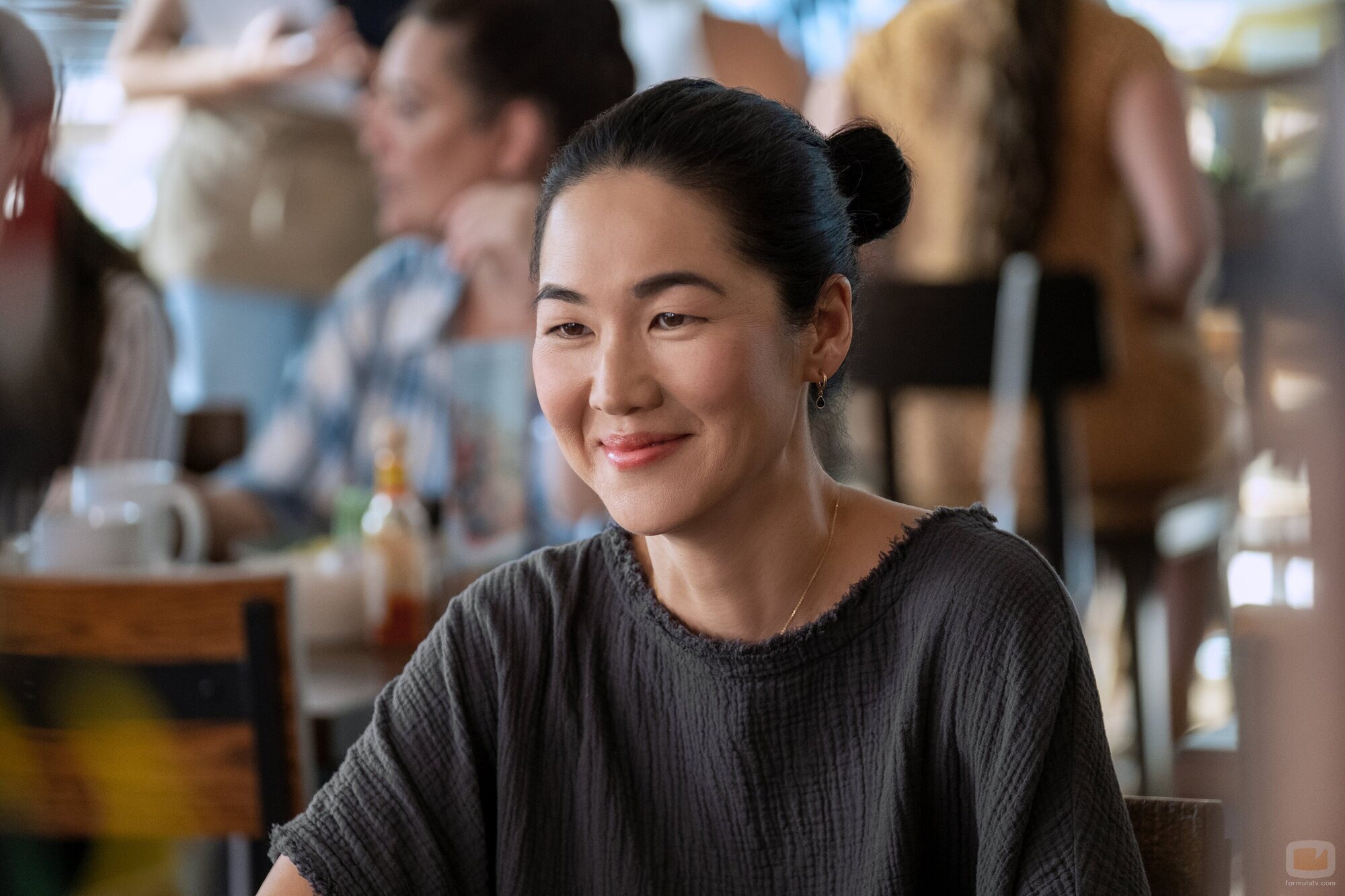 Jackie Chung en la temporada 2 y el capítulo 02 de 'El verano en que me enamoré'