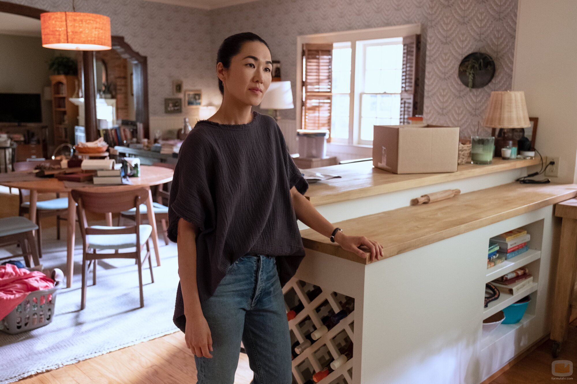 Still de Jackie Chung en la temporada 2 y el capítulo 02 de 'El verano en que me enamoré'