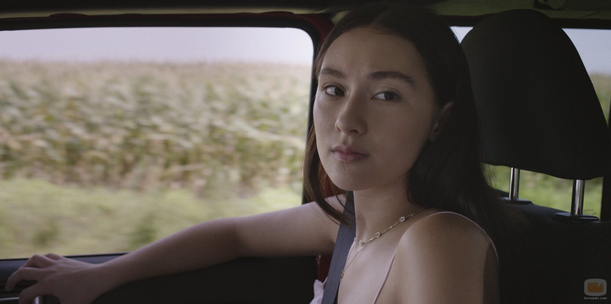 Foto de Lola Tung en 2x02 'Escena de amor' de 'El verano en que me enamoré'