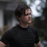 Christopher Briney en el 2x03 de 'El verano en que me enamoré'