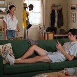 Sean Kaufman y Jackie Chung en 2x03 titulado 'Amor enfermo' de 'El verano en que me enamoré'