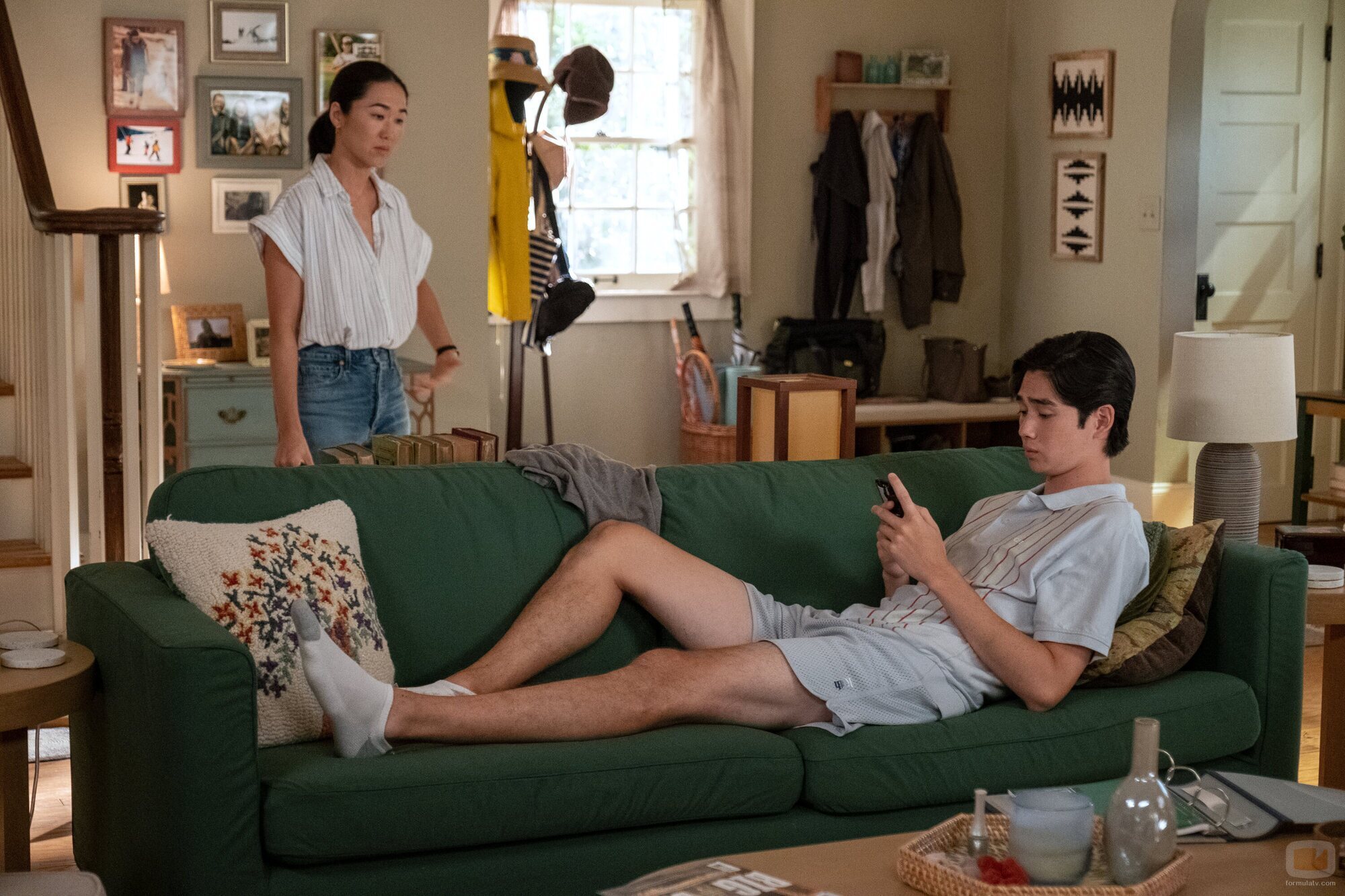 Sean Kaufman y Jackie Chung en 2x03 titulado 'Amor enfermo' de 'El verano en que me enamoré'