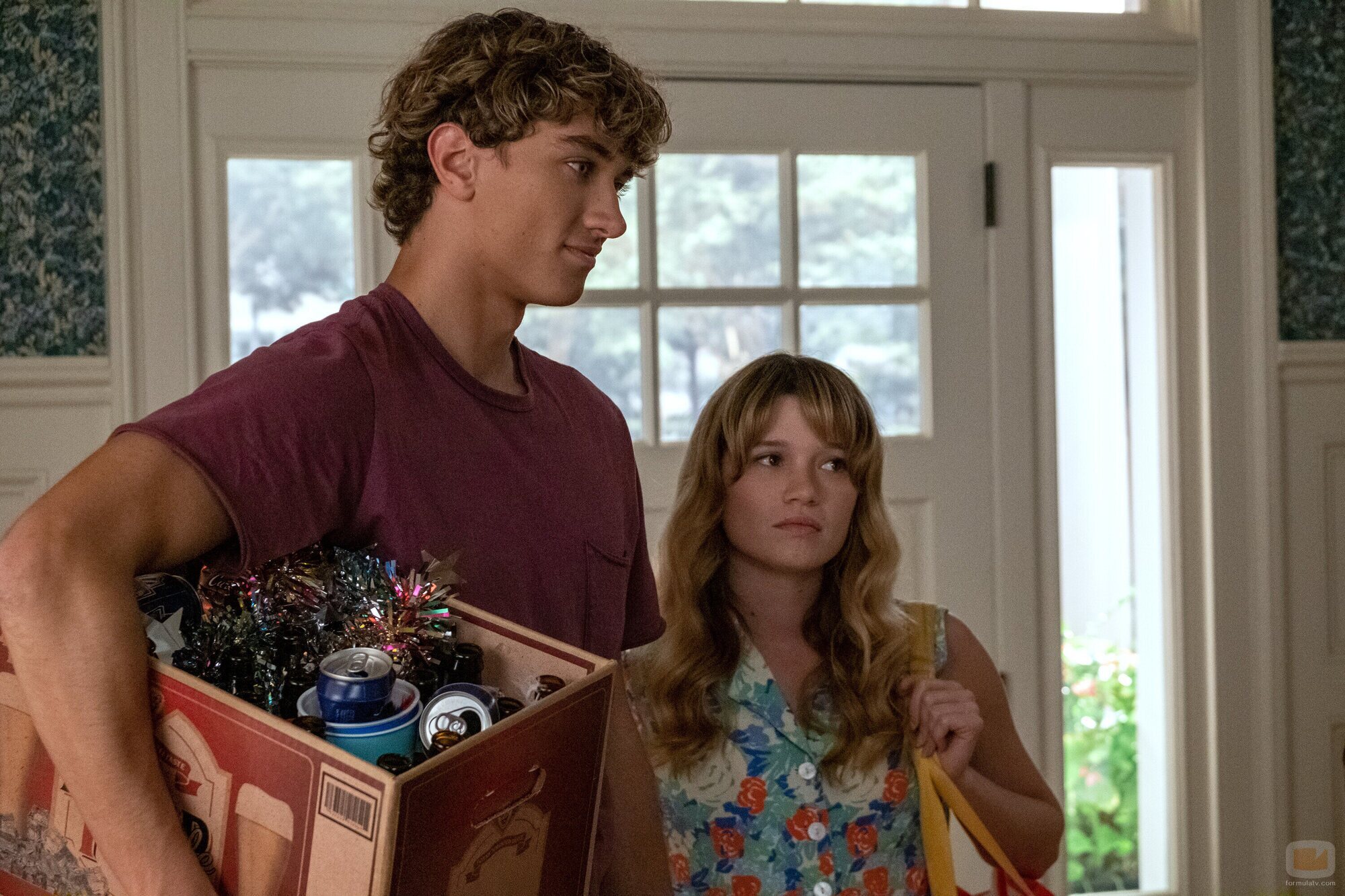 Gavin Casalegno y Rain Spencer en 'Triángulo amoroso' de 'The Summer I Turned Pretty'