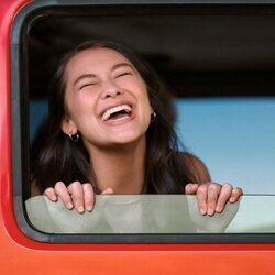 Lola Tung en 3x03 'La última cena' de 'El verano en que me enamoré'