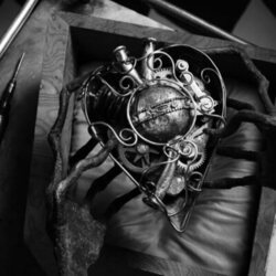 Escena de 2x01 titulado 'La vuelta a la tristeza' de 'Miércoles'