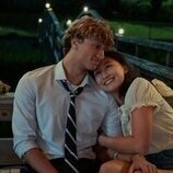 Lola Tung y Gavin Casalegno en 3x05 'El último baile' de 'El verano en que me enamoré'