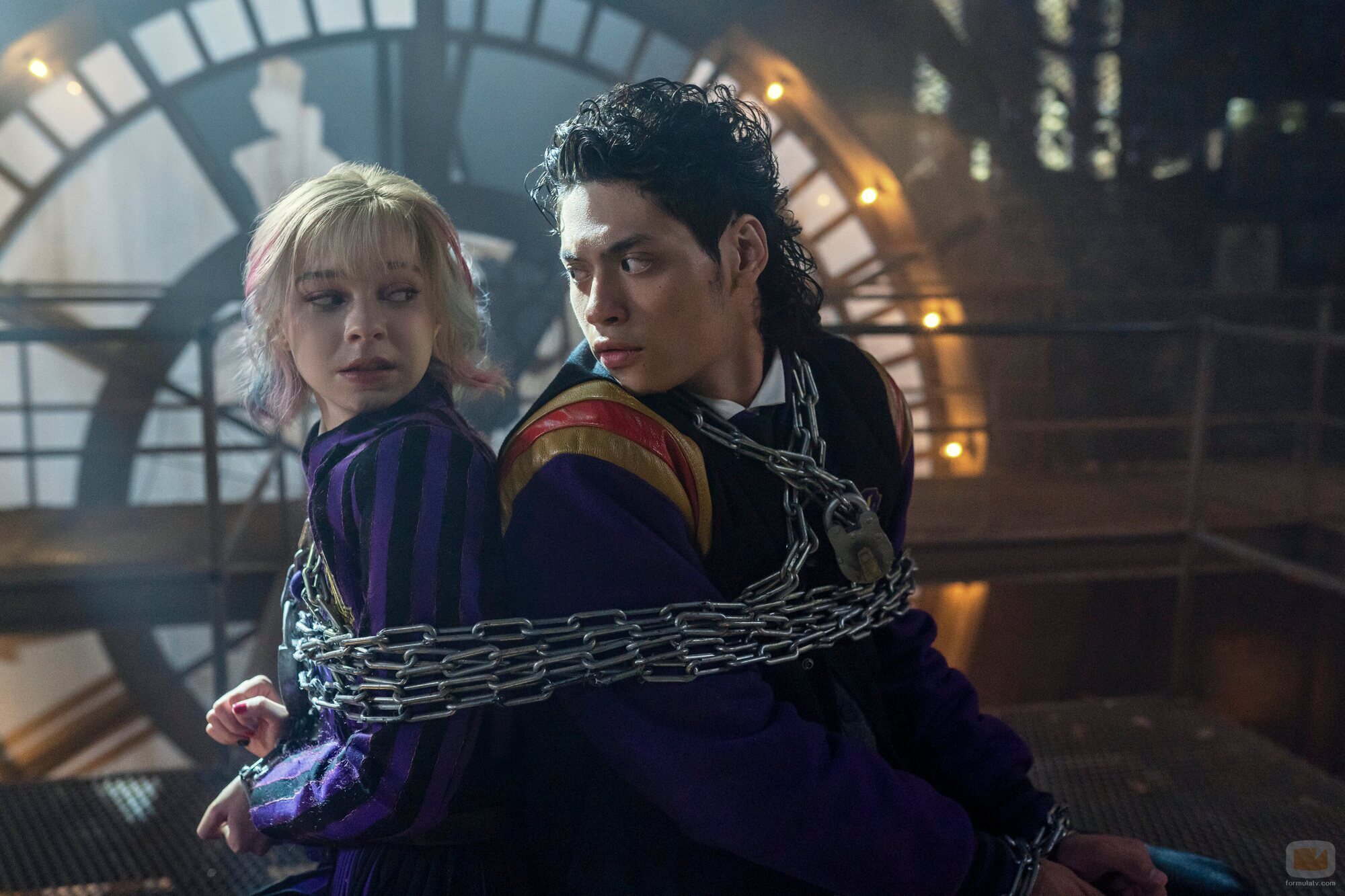 Foto de Emma Myers en el 2x02 de 'Miércoles'