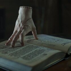 2x02 titulado 'Más vale diablo triste que conocido' de 'Miércoles'