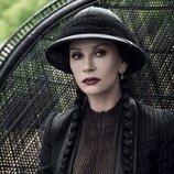 Catherine Zeta-Jones en la temporada 2 y el capítulo 03 de 'Miércoles'