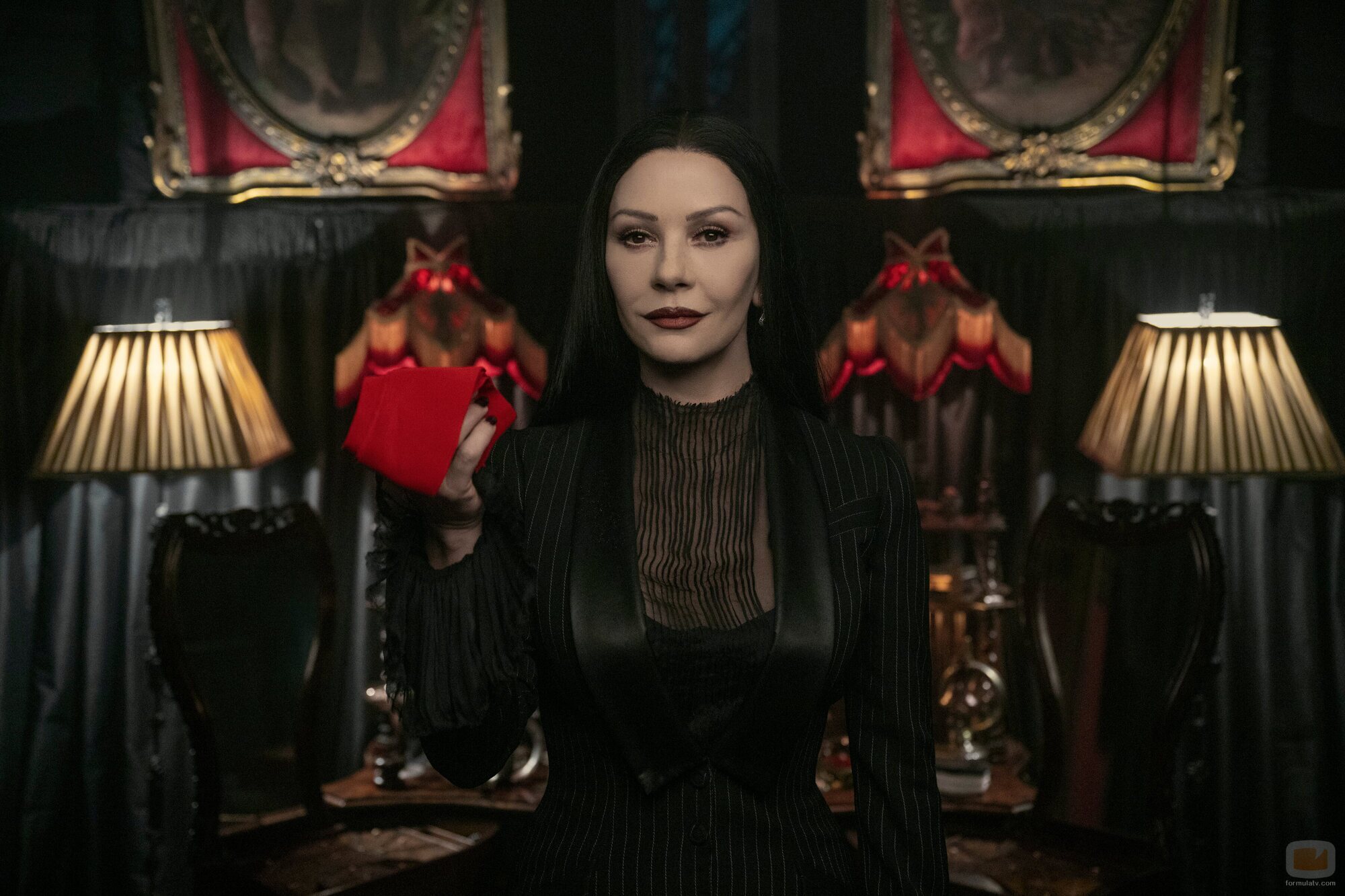 Catherine Zeta-Jones en el 2x03 de 'Wednesday'