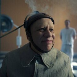 Fred Armisen en Capítulo 4 titulado 'Si las tristezas hablaran' de 'Miércoles'