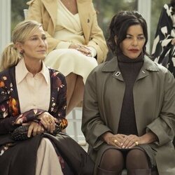 Sarah Jessica Parker y Sarita Choudhury en Capítulo 12 titulado 'Fiesta para una' de 'And Just Like That...'