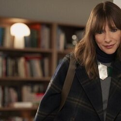 Dolly Wells en 'Fiesta para una' de 'And Just Like That...'