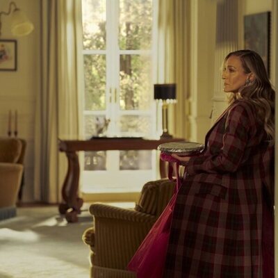 Sarah Jessica Parker en 3x12 'Fiesta para una' de 'And Just Like That...'