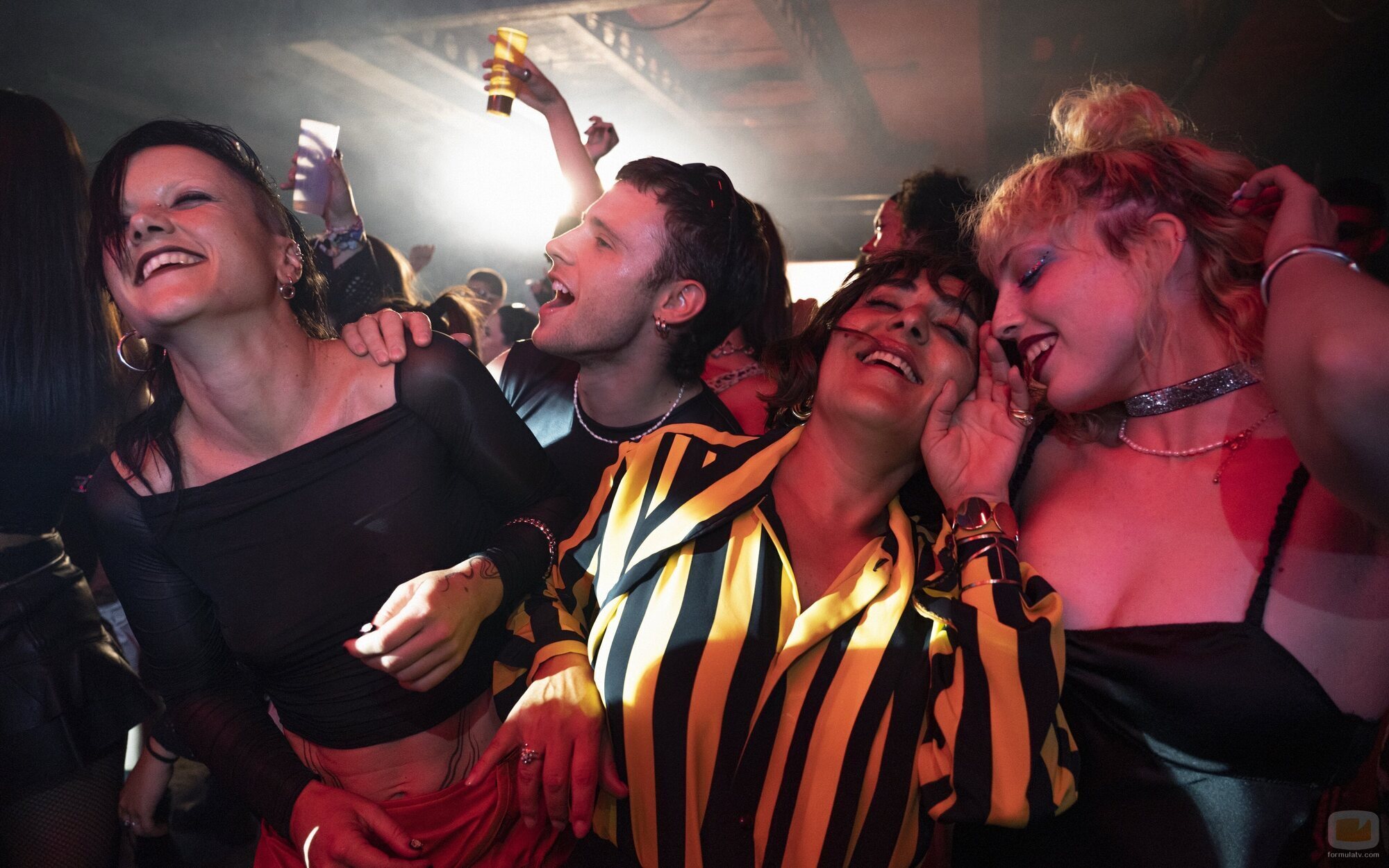 Temporada 1 y el capítulo 06 de 'Furia'