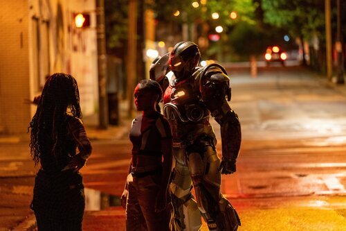 Capítulo 2 titulado 'Que la Natalie real se levante' de 'Ironheart'