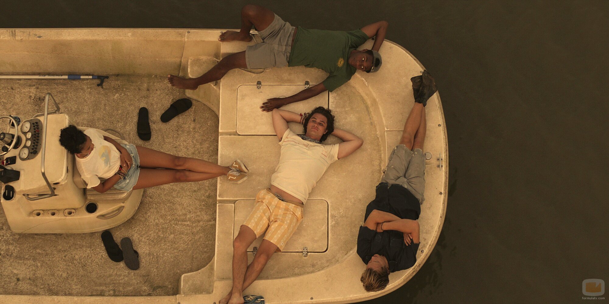 Imagen de 1x01 de 'Outer Banks'
