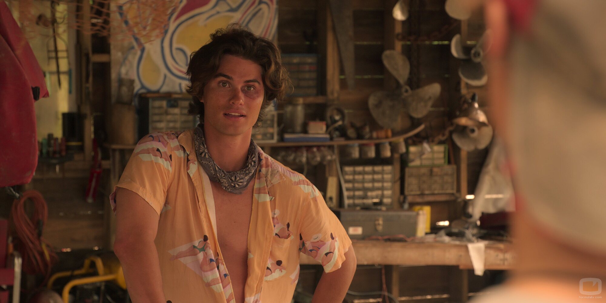 Chase Stokes en la temporada 1 y el capítulo 01 de 'Outer Banks'