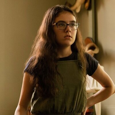 Julia Antonelli en el 2x02 de 'Outer Banks'