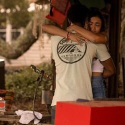 Madison Bailey en Capítulo 6 titulado 'El Druthers' de 'Outer Banks'