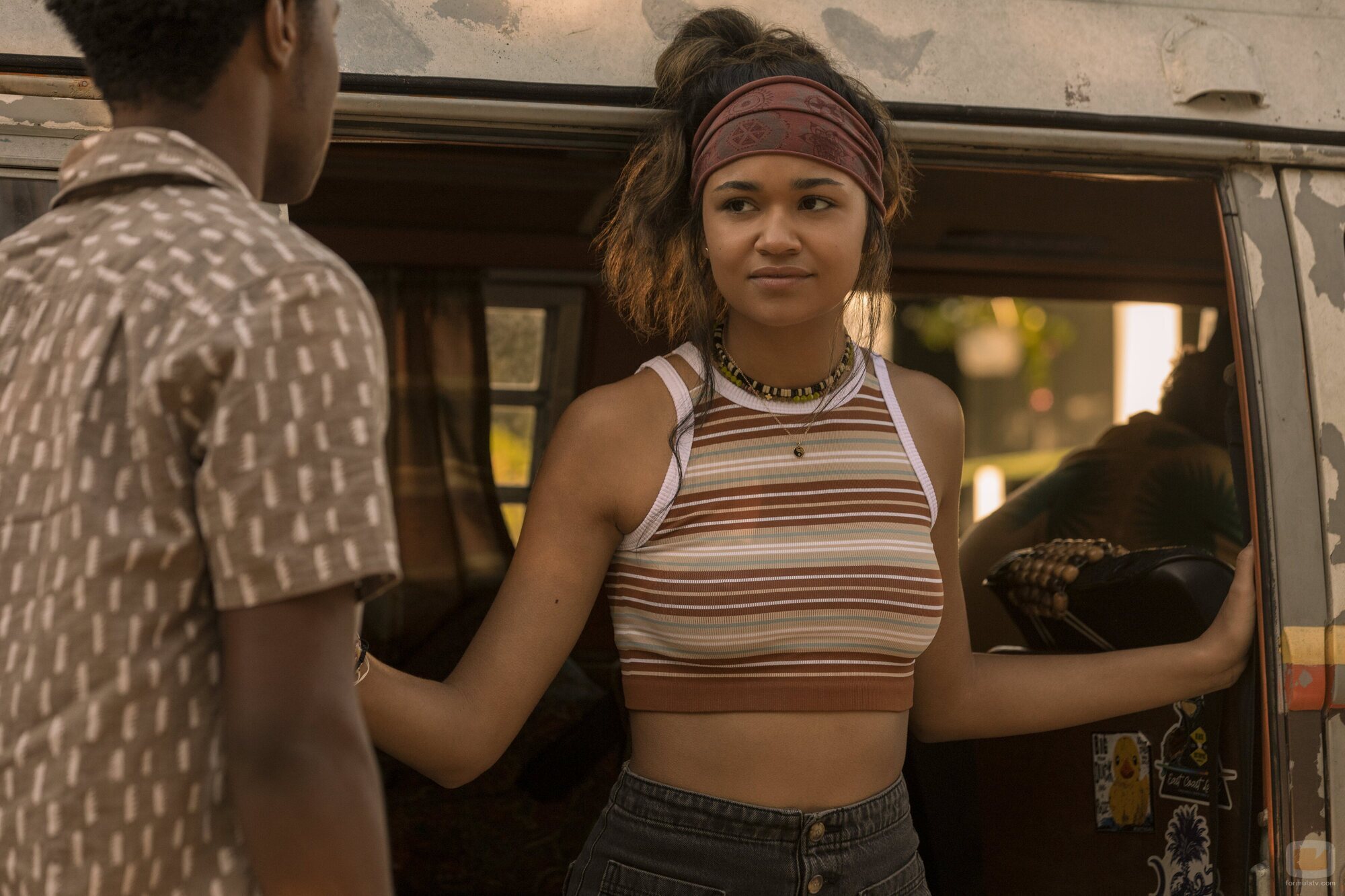 Madison Bailey en el 2x06 de 'Outer Banks'