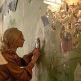 Elizabeth Mitchell en el 2x08 de 'Outer Banks'