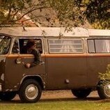 Chase Stokes en el 2x08 de 'Outer Banks'