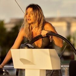 Madelyn Cline en la temporada 3 y el capítulo 02 de 'Outer Banks'