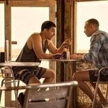 Drew Starkey y Nicholas Cirillo en Capítulo 4 titulado 'El diario' de 'Outer Banks'