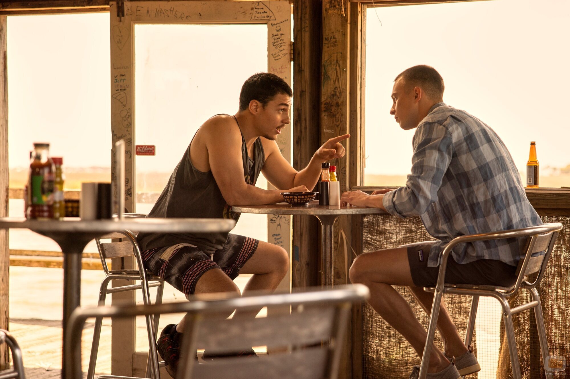 Drew Starkey y Nicholas Cirillo en Capítulo 4 titulado 'El diario' de 'Outer Banks'